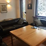 Tumitak Sarnia Family & Friends Chalet