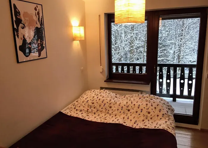 Tumitak Sarnia Family & Friends בקתה קרפאז'