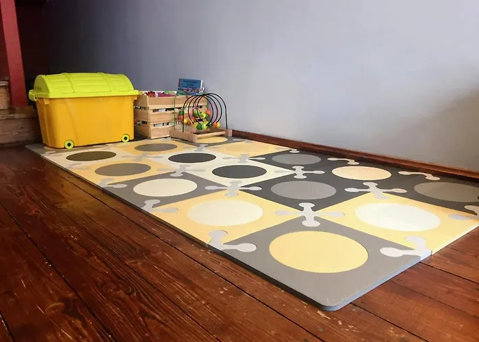 Tumitak Sarnia Family & Friends בקתה קרפאז'