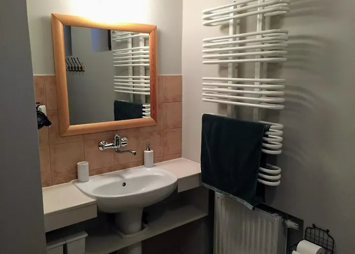 Tumitak Sarnia Family & Friends * קרפאז'