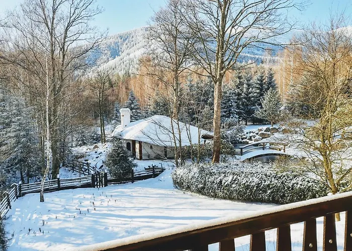 Tumitak Sarnia Family & Friends בקתה קרפאז'